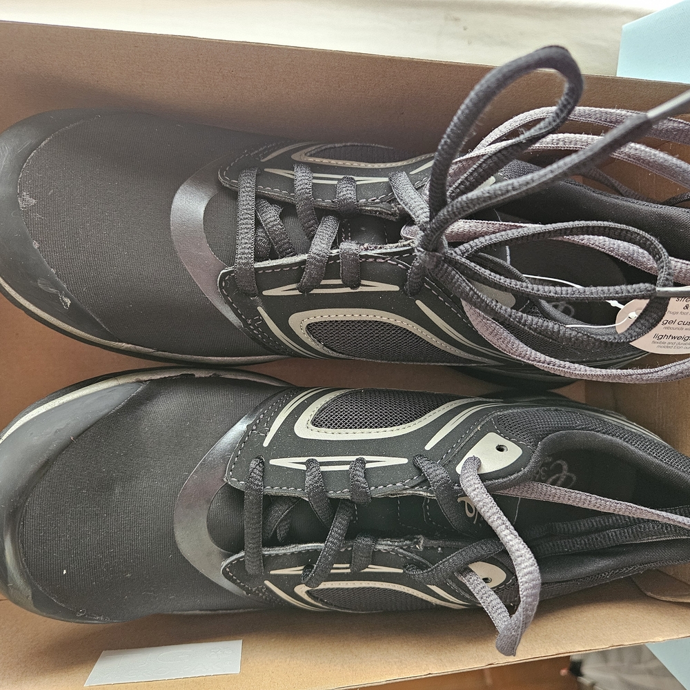 Womens Sz 11 Easy Spirit Shoes Esstellar e360 All Encompassing Comfort
